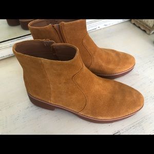 FitFlop boots